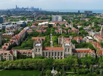 university of chicago شروط القبول