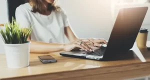 i-7-300x160 منصة قوي لكل ما يخص السفر للعمل بالسوق السعودى
