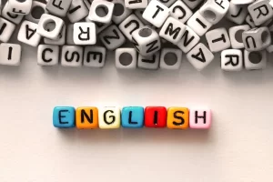 190daace27a3014ba5d922eb585339e5-300x200 افضل كورس لتعلم اللغة الانجليزية باللهجة البريطانية