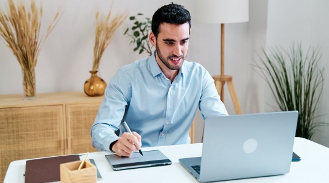وظائف وفرص عمل في الإمارات