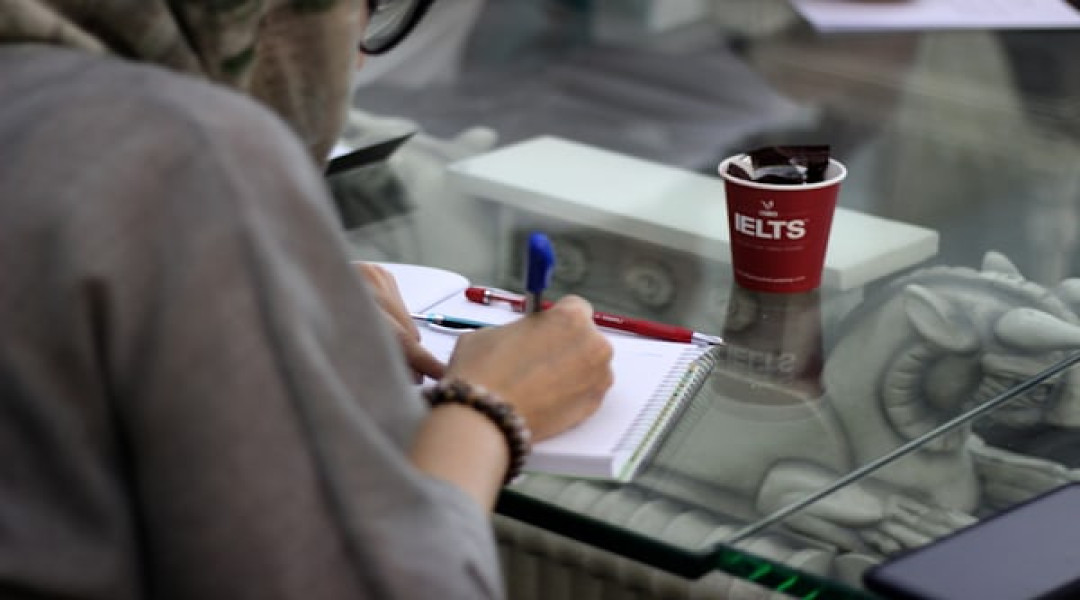 Cambridge IELTS Books