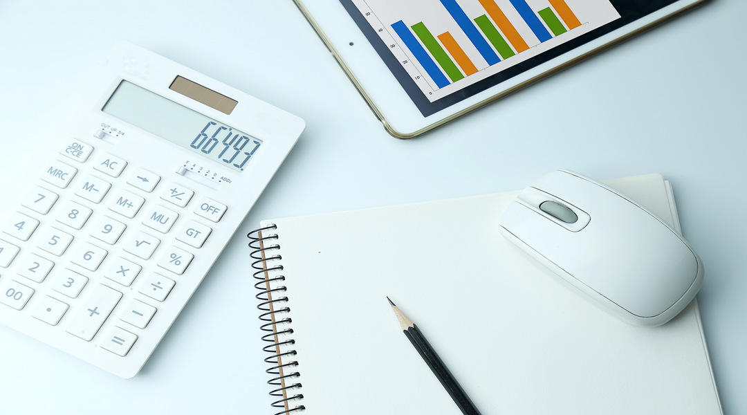 كورسات المحاسبة من قناة عماد خليفة