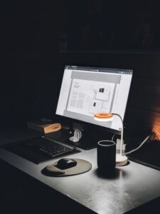 hrushi-chavhan-s5vr9TVunR8-unsplash-225x300 بديل البوربوينت بالذكاء الاصطناعي| إنشاء صفحات الهبوط فى ثوانى