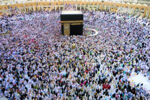 ekrem-osmanoglu-KUvYYzA1Nho-unsplash-300x200 بناء الكعبة المشرفة | قصة تاريخية مدهشة تكشف أسرار بيت الله الحرام