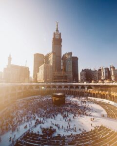 ishan-seefromthesky-66Tu10CxYY0-unsplash-240x300 وأذن في الناس بالحج تأملات من سورة الحج للشيخ أمجد سمير