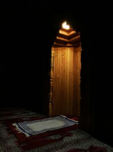 sinan-toy-s8xjo4yjnHc-unsplash-223x300 يوم عرفة | أعظم أيام الرحمة والدعاء وفضل لا يعوض للمسلمين