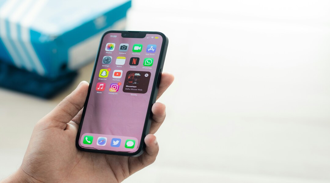 ازاي تفرغ مساحه للايفون