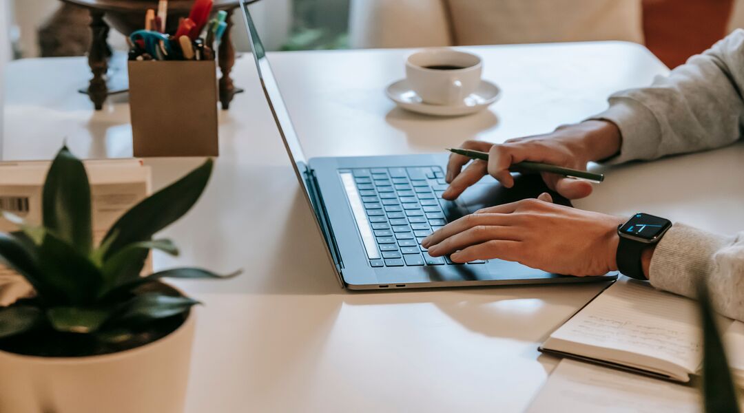 تحويل المعرفة إلى منتج رقمي