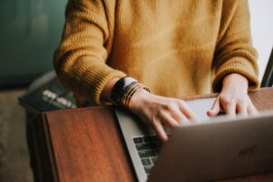 christin-hume-Hcfwew744z4-unsplash-300x200 فرصة تدريب في بنك مصر Banque Misr ضمن برنامج Rowad 2026 للطلاب والخريجين الجدد